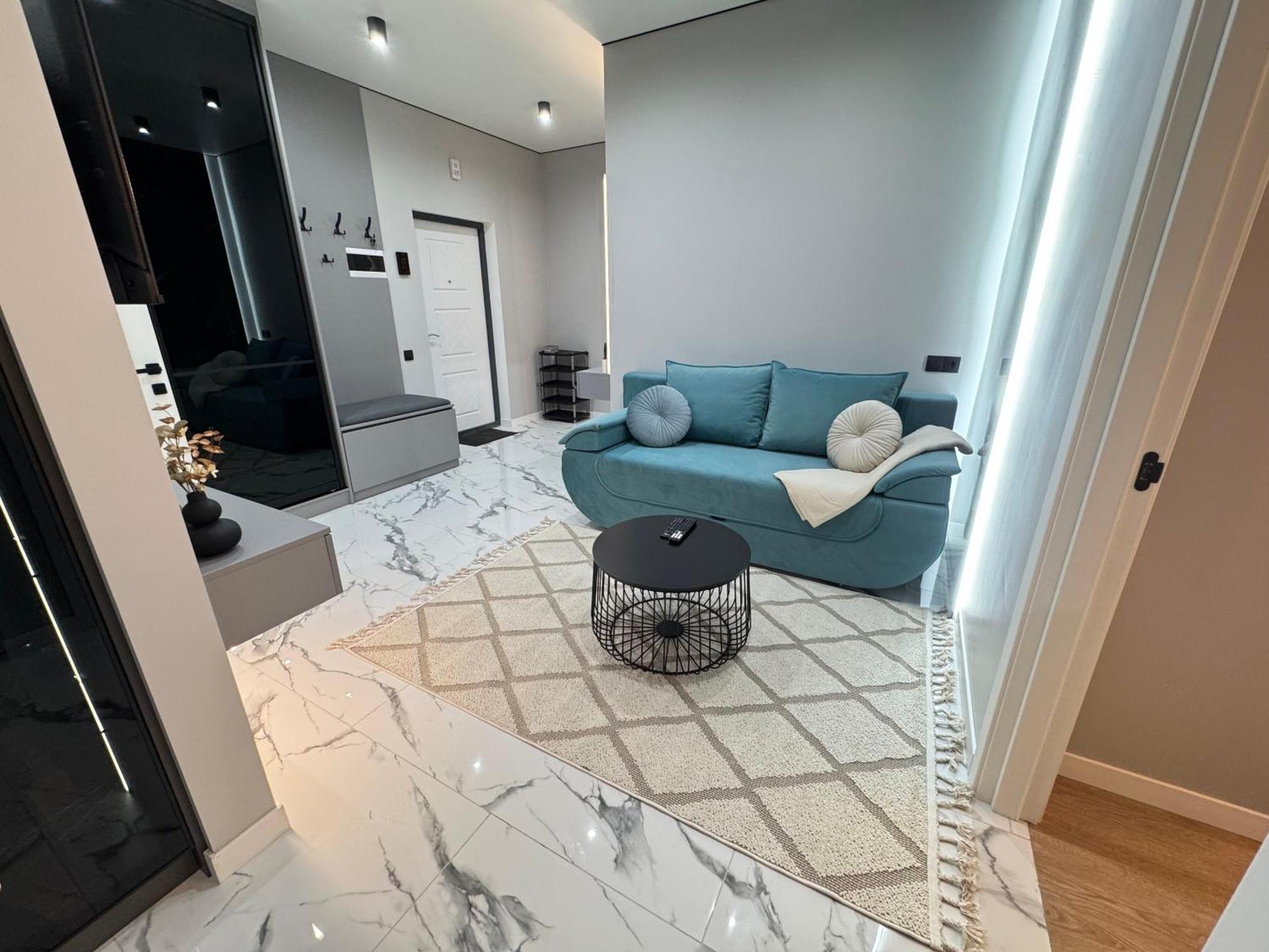Two Bedroom Apartment In The Center, With Parking, Address Avram Iancu 32 Кишинів Екстер'єр фото