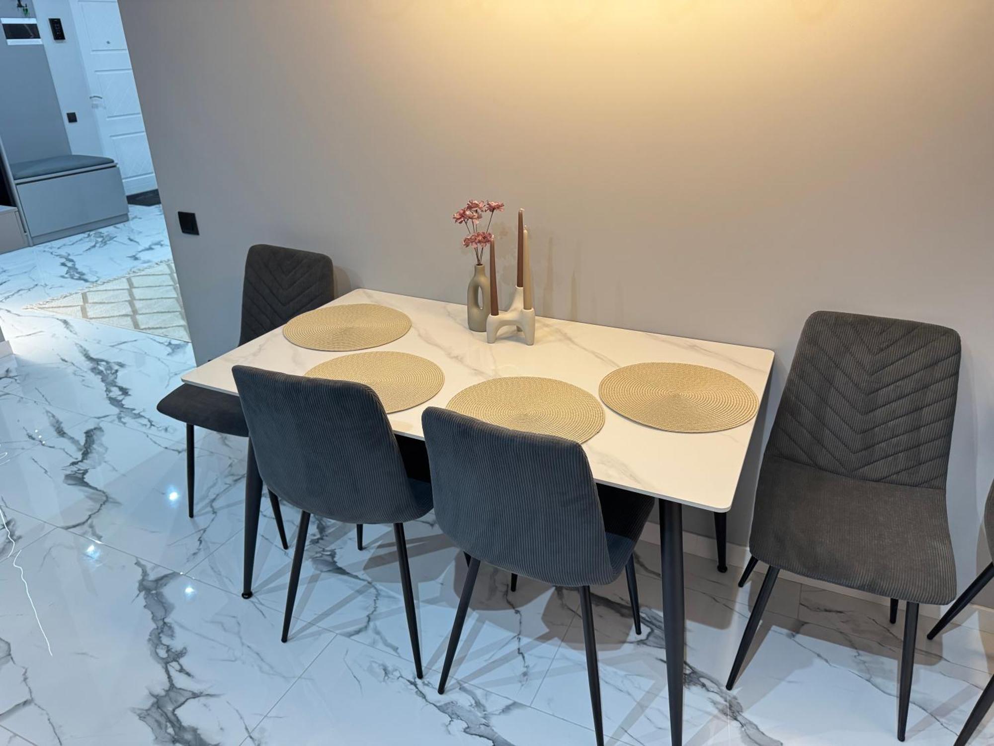 Two Bedroom Apartment In The Center, With Parking, Address Avram Iancu 32 Кишинів Екстер'єр фото