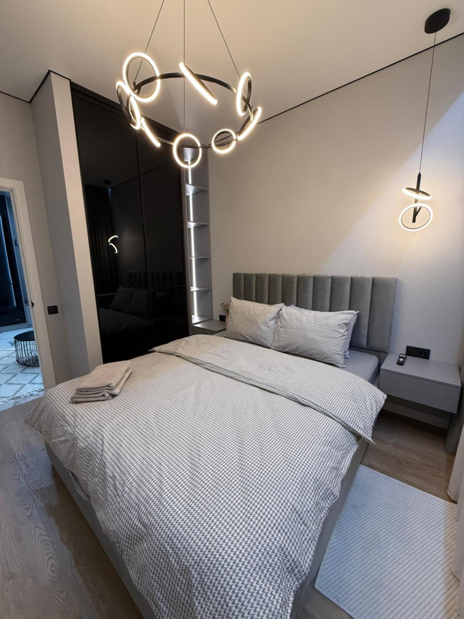 Two Bedroom Apartment In The Center, With Parking, Address Avram Iancu 32 Кишинів Екстер'єр фото