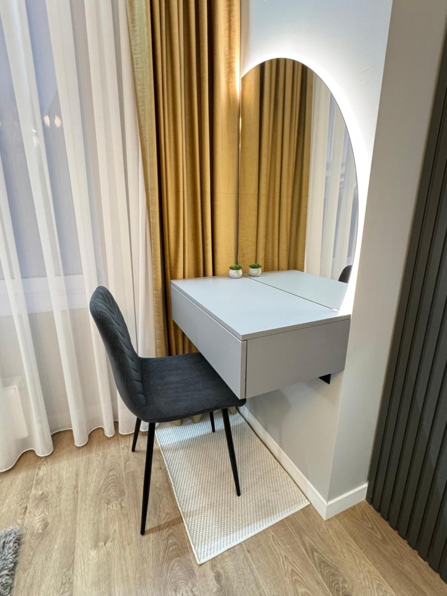Two Bedroom Apartment In The Center, With Parking, Address Avram Iancu 32 Кишинів Екстер'єр фото